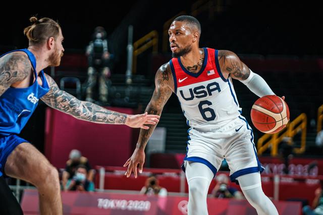 AYX SPORTS-赛前国王杯焦点战，托特纳姆迎来里程碑，引发热议，轮换策略成焦点(国王杯有没有加时赛)